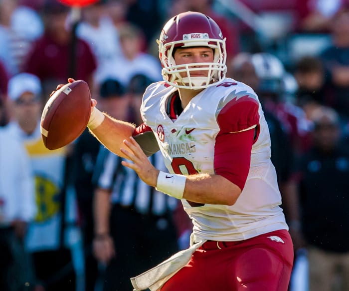 Arkansas Razorbacks quarterback Tyler Wilson (8) looks to pass against the South Carolina Gamecocks in the second half at Williams-Brice Stadium.